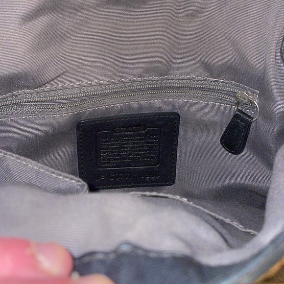 Coach - Picture 7 of 7